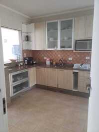 200m2-FRENTE AL MAR-LOCAL NOBLE-AIRE CONDICIONADO-2 GARAJE PRIVATIVO