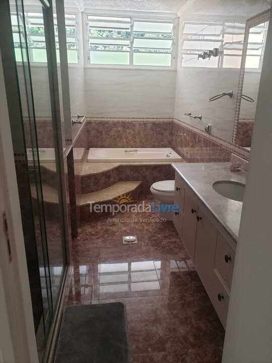 Apartamento para alquiler de vacaciones em Guarujá (Pitangueiras)