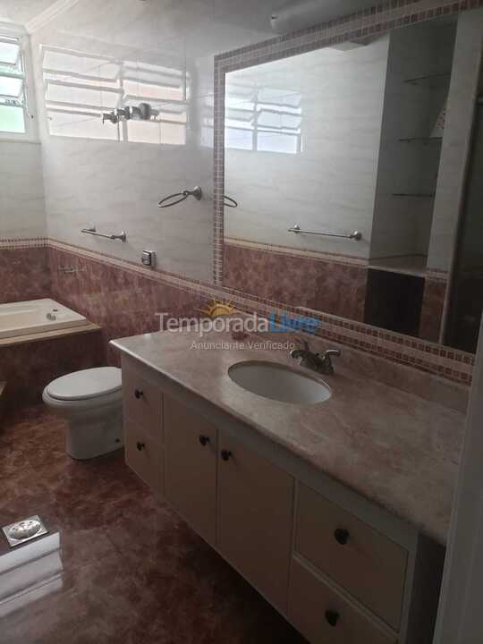 Apartamento para alquiler de vacaciones em Guarujá (Pitangueiras)