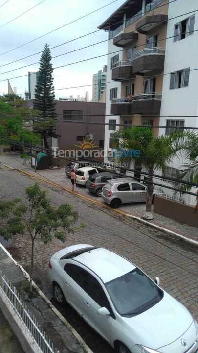 Casa para aluguel de temporada em Itapema (Centro)