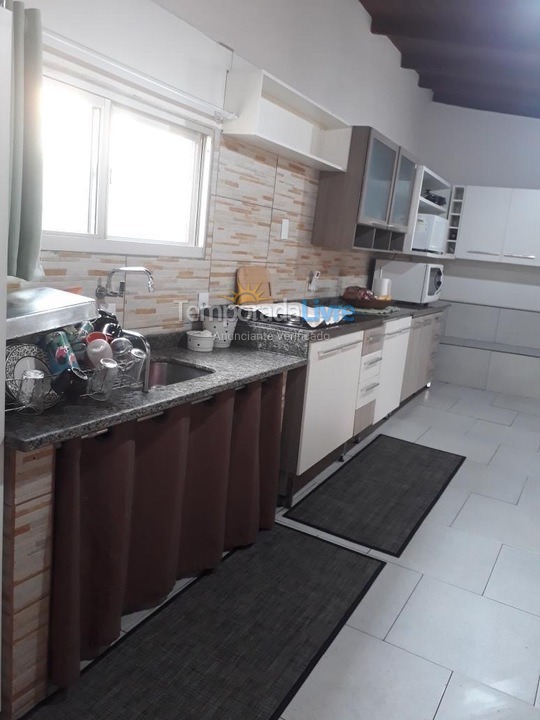 House for vacation rental in Florianópolis (Rio Tavares)