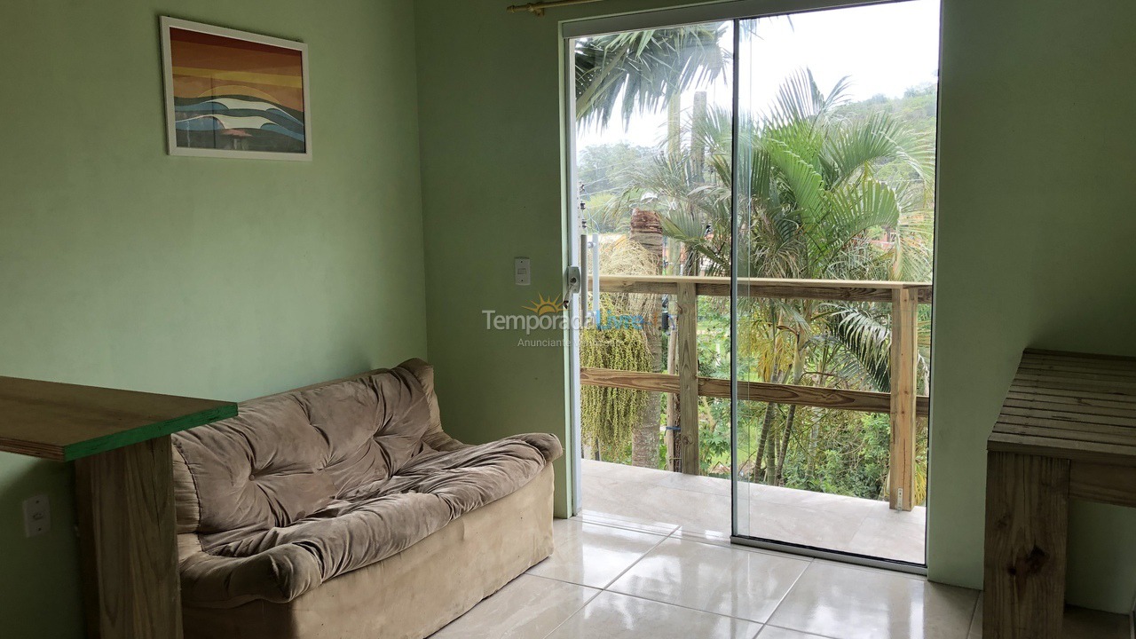 Apartamento para aluguel de temporada em Garopaba (Praia da Ferrugem)