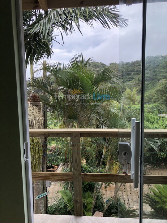 Apartamento para aluguel de temporada em Garopaba (Praia da Ferrugem)