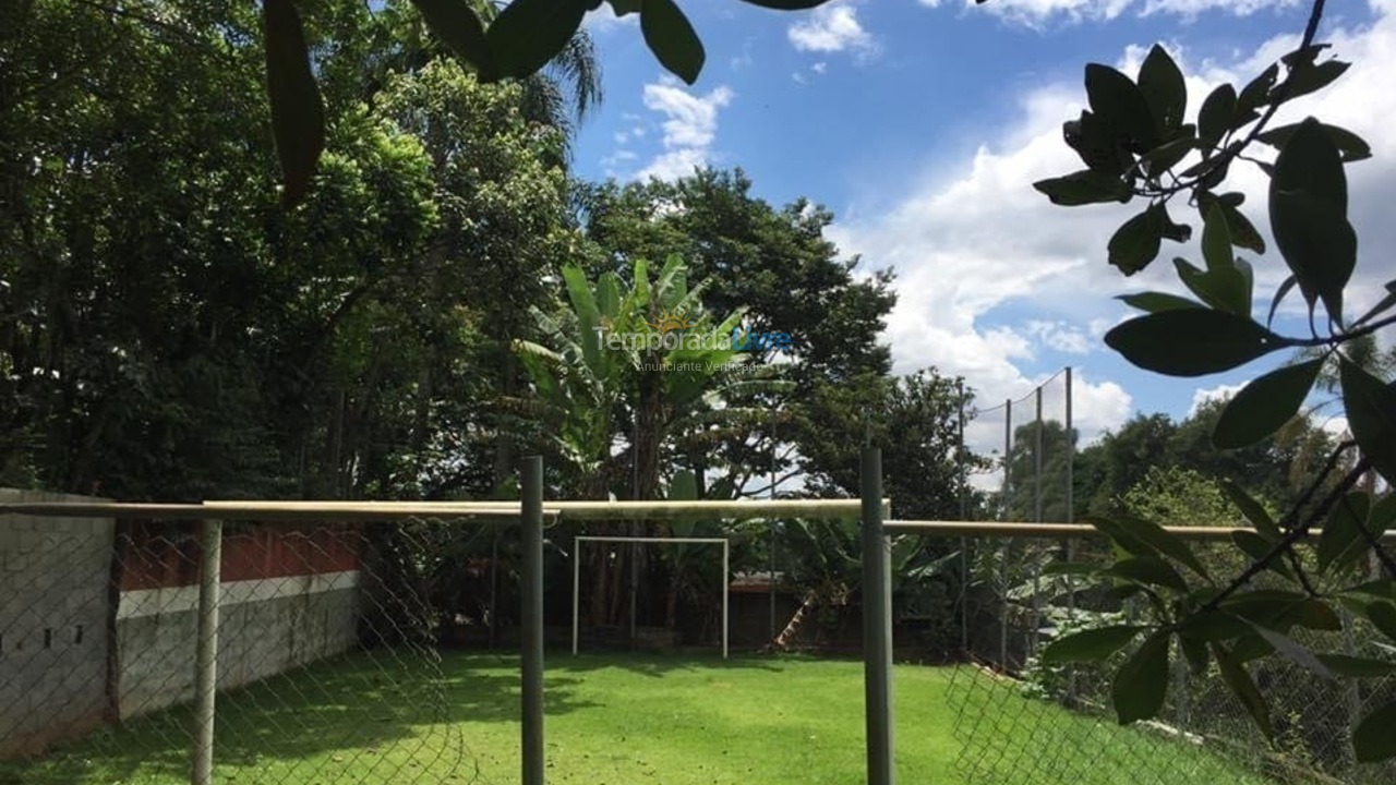 Chácara / sítio para aluguel de temporada em Suzano (Suzano)