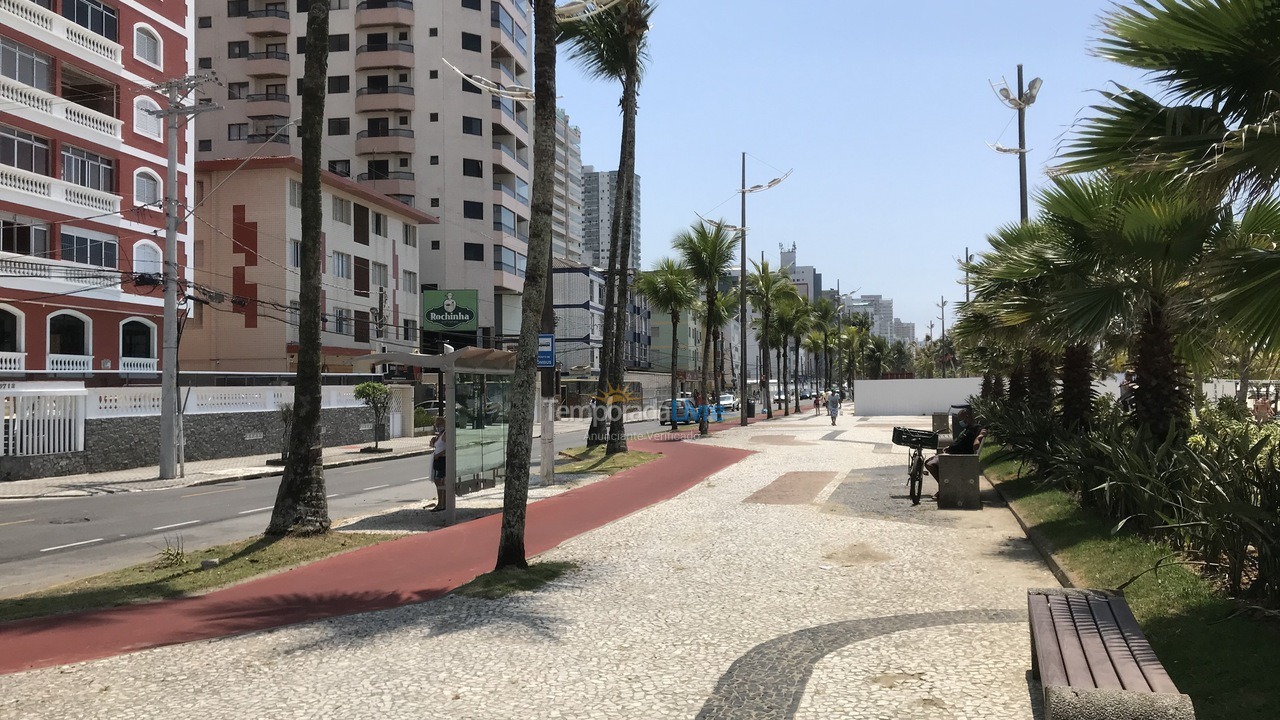 Apartment for vacation rental in Praia Grande (Vila Tupi)