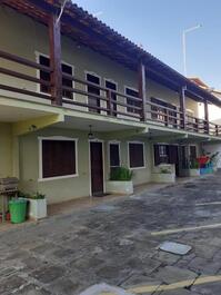 Fachada interna do condomínio.