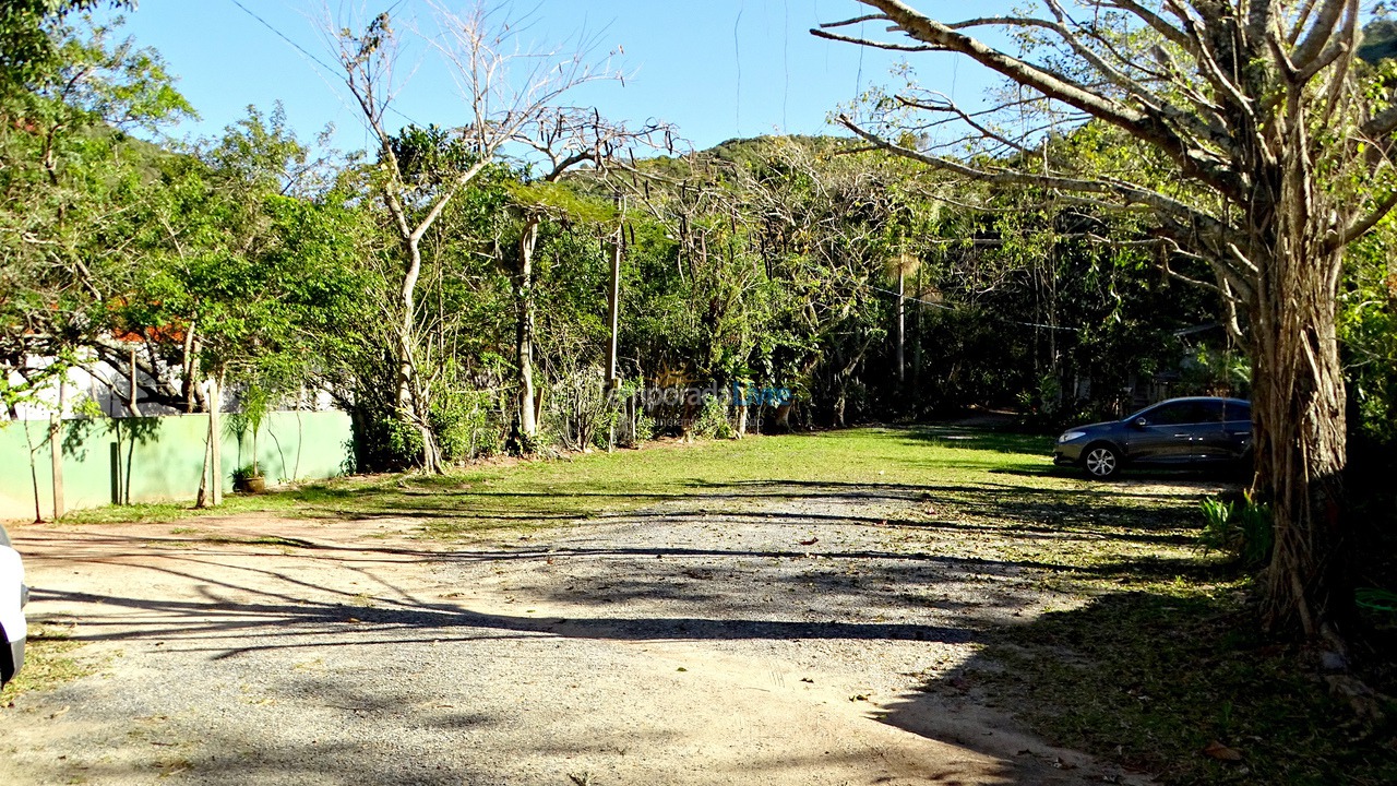 Casa para aluguel de temporada em Bombinhas (Canto Grande)
