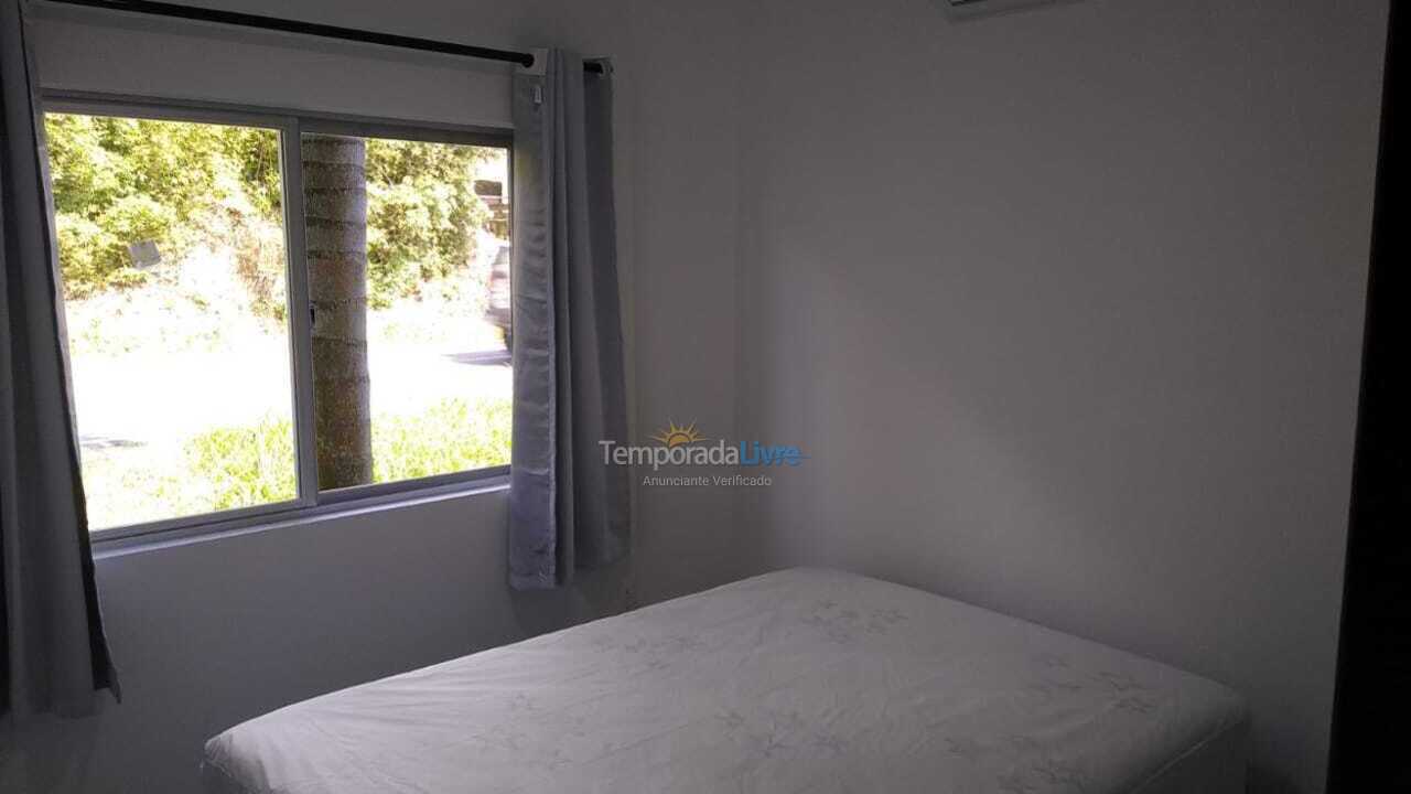 Apartment for vacation rental in São Francisco do Sul (Ubatuba)