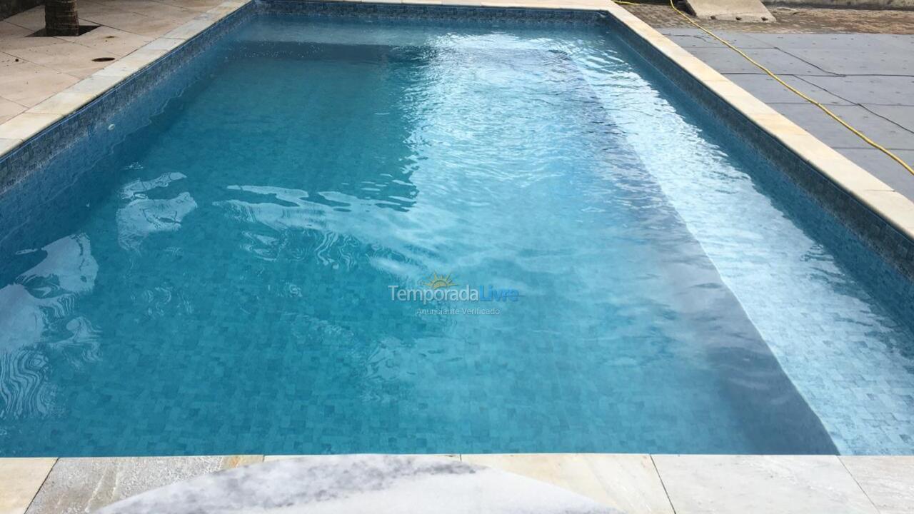 Casa para aluguel de temporada em São Sebastião (Boiçucanga)