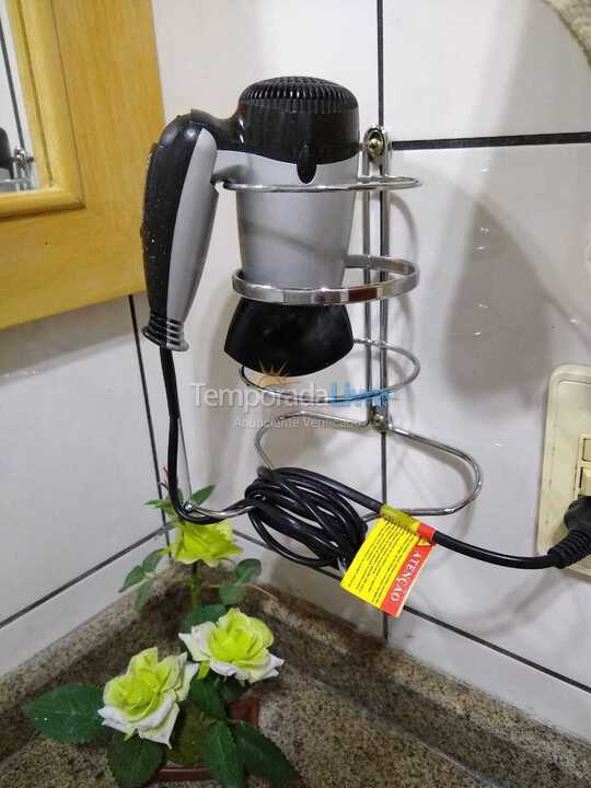 Apartamento para aluguel de temporada em Florianópolis (Praia Brava)