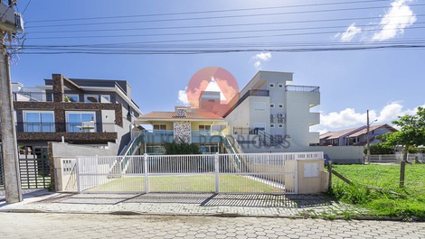 Apto. a 30m do Mar!! (de fora ) Excelente localização, no Canto Grande