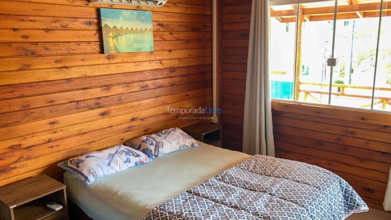 Casa para aluguel de temporada em Bombinhas (Canto Grande)