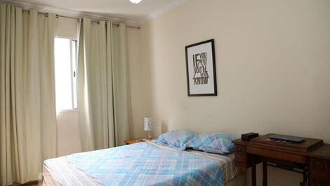 Apto completo e super aconchegante, leal as fotos