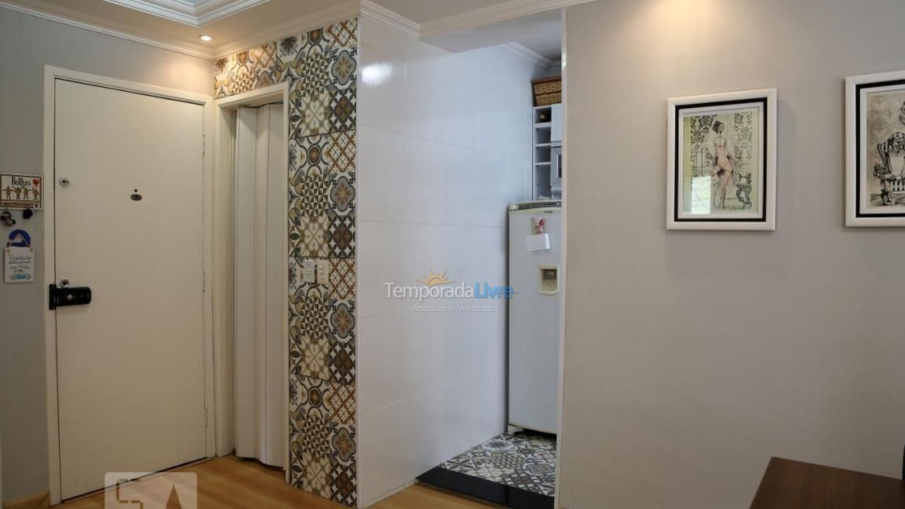 Casa para aluguel de temporada em Taboão da Serra (Parque Maraba)