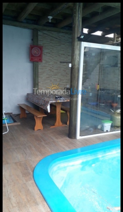 Casa para aluguel de temporada em Florianopolis (Tapera da Base)