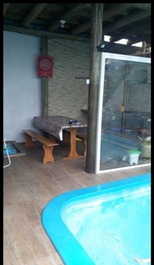 Casa bem aconchegante, venha curtir Florianópolis com a família