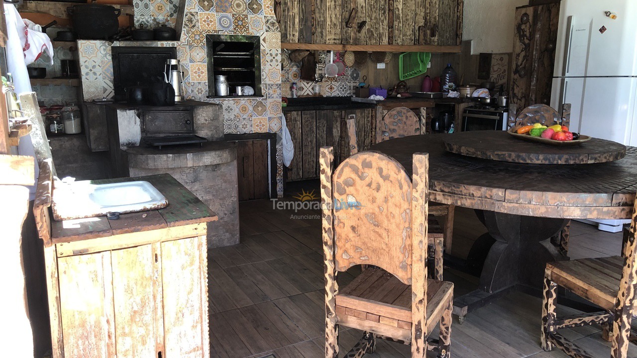 Casa para alquiler de vacaciones em Matinhos (Caiobá)