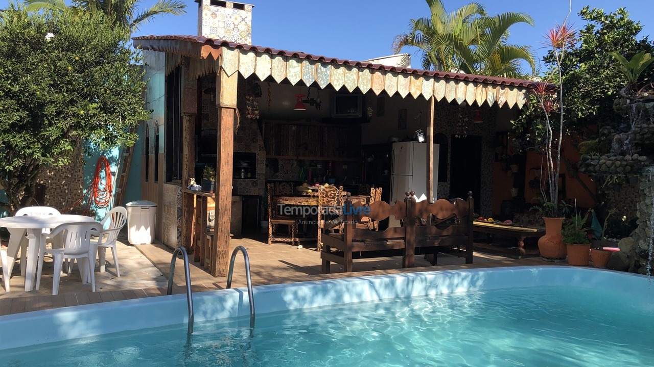 Casa para alquiler de vacaciones em Matinhos (Caiobá)