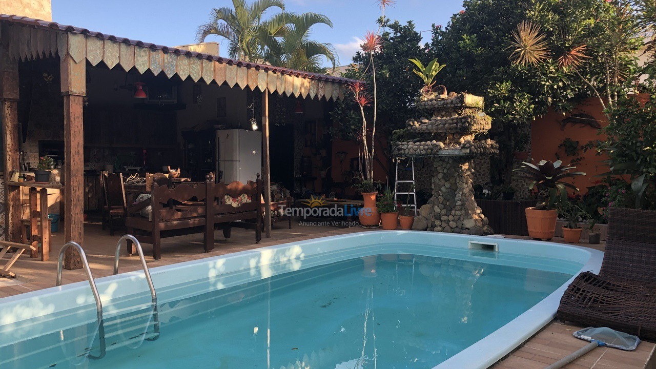 Casa para alquiler de vacaciones em Matinhos (Caiobá)