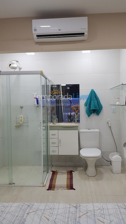 Casa para aluguel de temporada em Mangaratiba (Ilha Jardim Itacuruca)