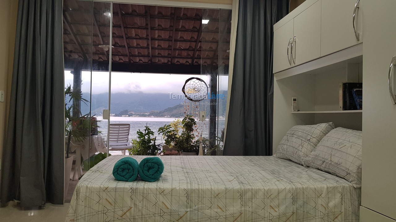 Casa para aluguel de temporada em Mangaratiba (Ilha Jardim Itacuruca)