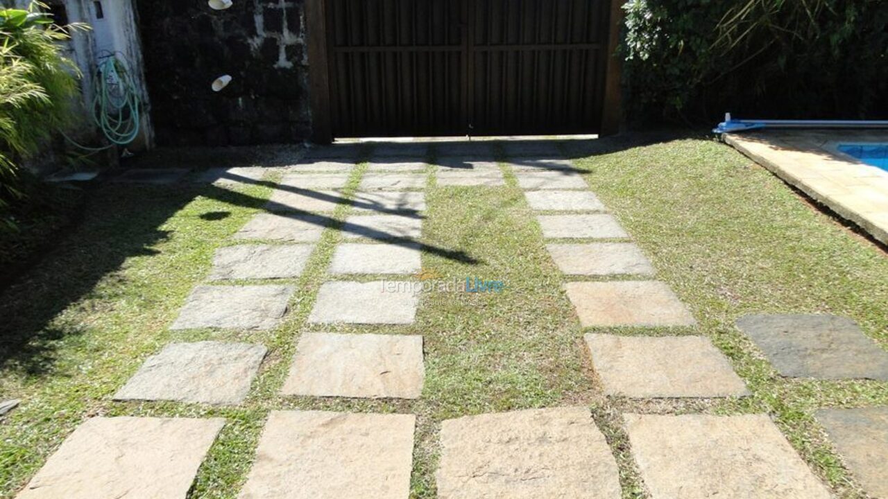 Casa para aluguel de temporada em Ubatuba (Praia Grande)