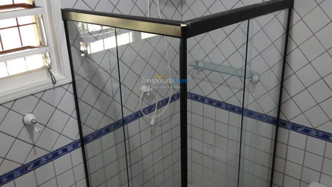 Casa para aluguel de temporada em Ubatuba (Praia Grande)