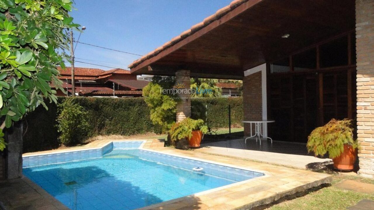 Casa para aluguel de temporada em Ubatuba (Praia Grande)