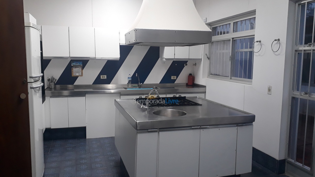 Casa para alquiler de vacaciones em Guarujá (Enseada)