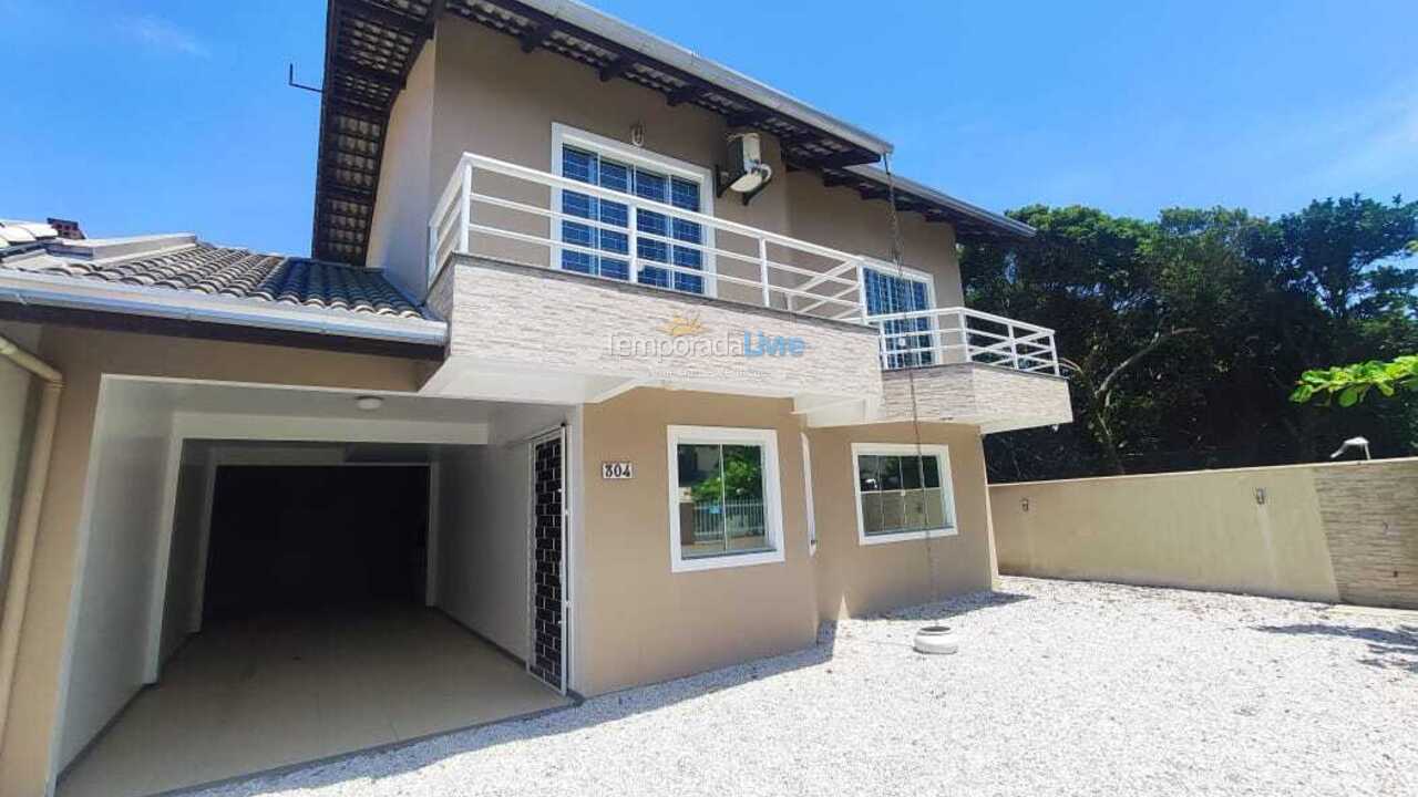 Casa para alquiler de vacaciones em Bombinhas (Mariscal)