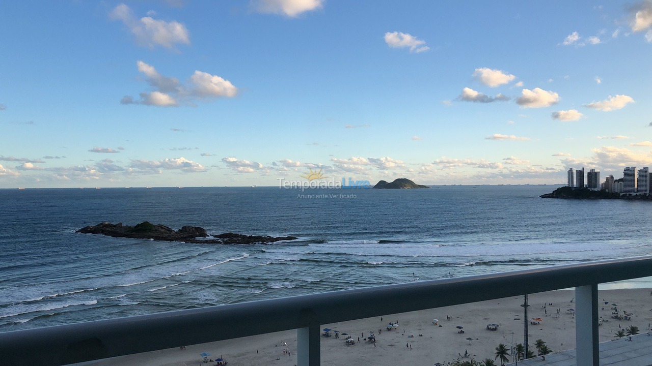 Apartment for vacation rental in Guarujá (Pitangueiras)