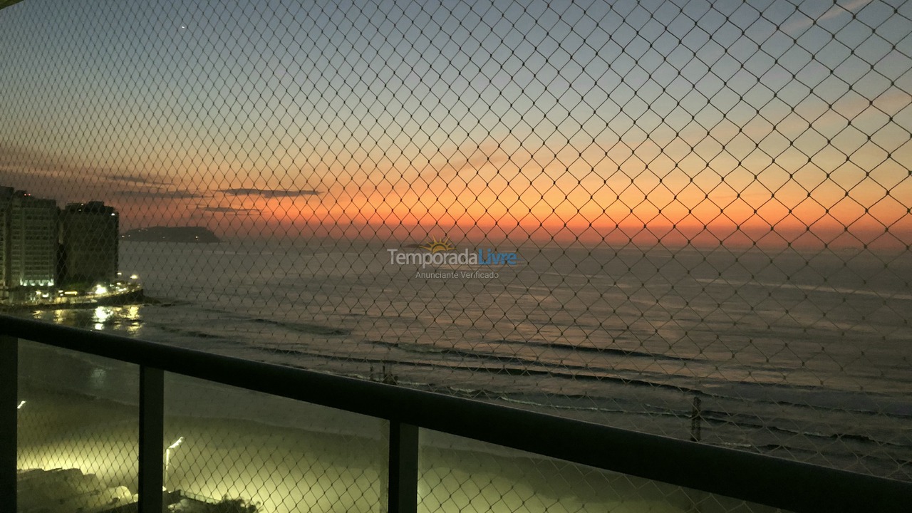 Apartment for vacation rental in Guarujá (Pitangueiras)