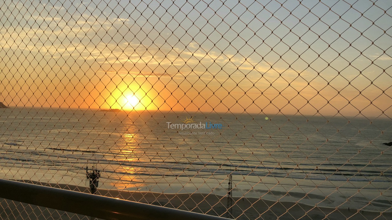 Apartment for vacation rental in Guarujá (Pitangueiras)