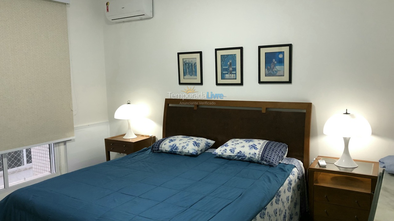 Apartment for vacation rental in Guarujá (Pitangueiras)