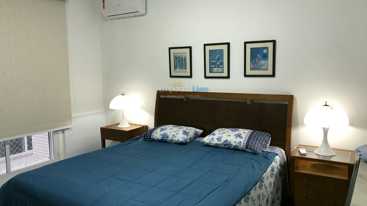 Apartment for vacation rental in Guarujá (Pitangueiras)