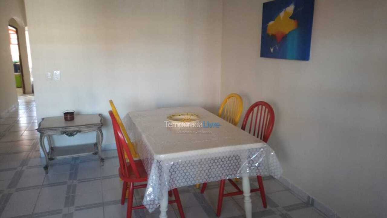 Casa para aluguel de temporada em Peruíbe (Jd Mar E Sol)