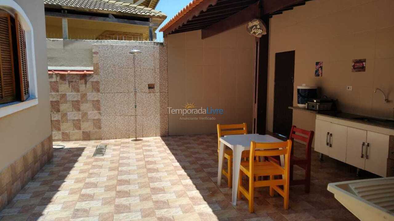 Casa para aluguel de temporada em Peruíbe (Jd Mar E Sol)