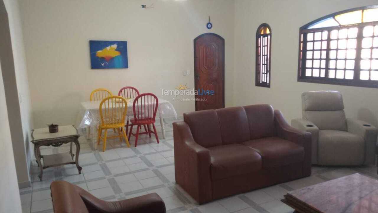 Casa para aluguel de temporada em Peruíbe (Jd Mar E Sol)