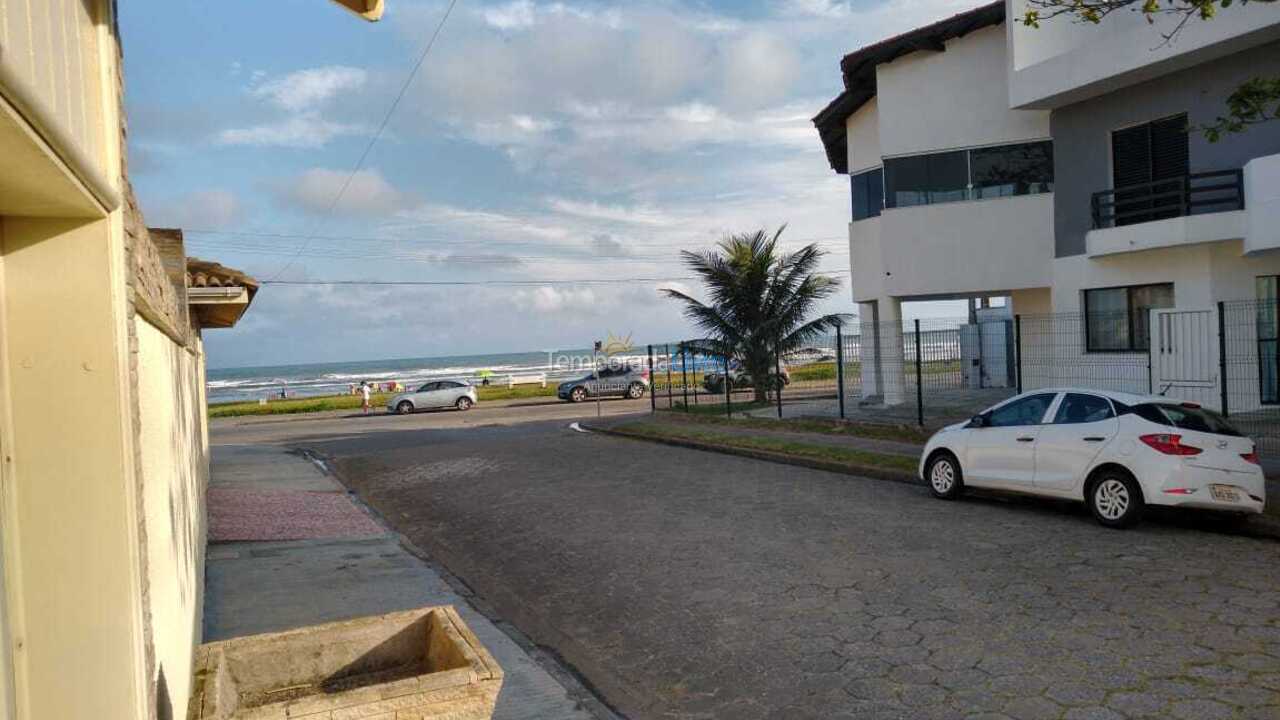 Casa para aluguel de temporada em Peruíbe (Jd Mar E Sol)