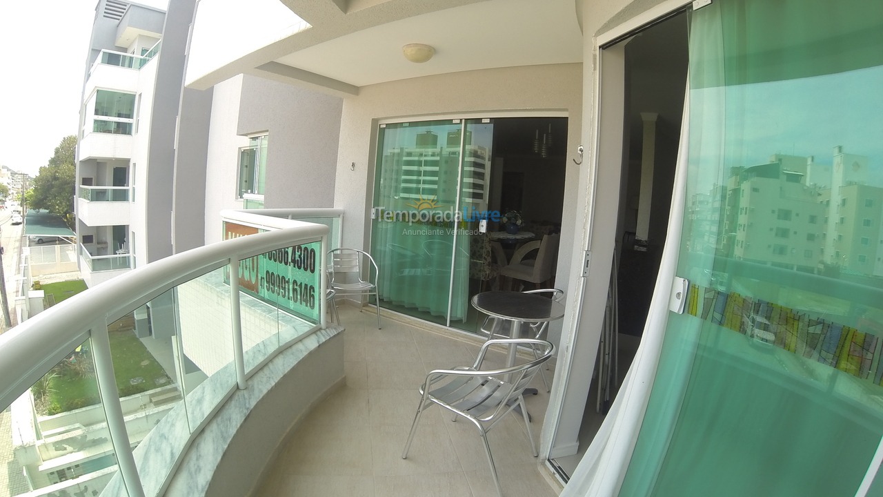 Apartamento para aluguel de temporada em Bombinhas (Praia de Bombas)