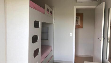 Quarto com treliche