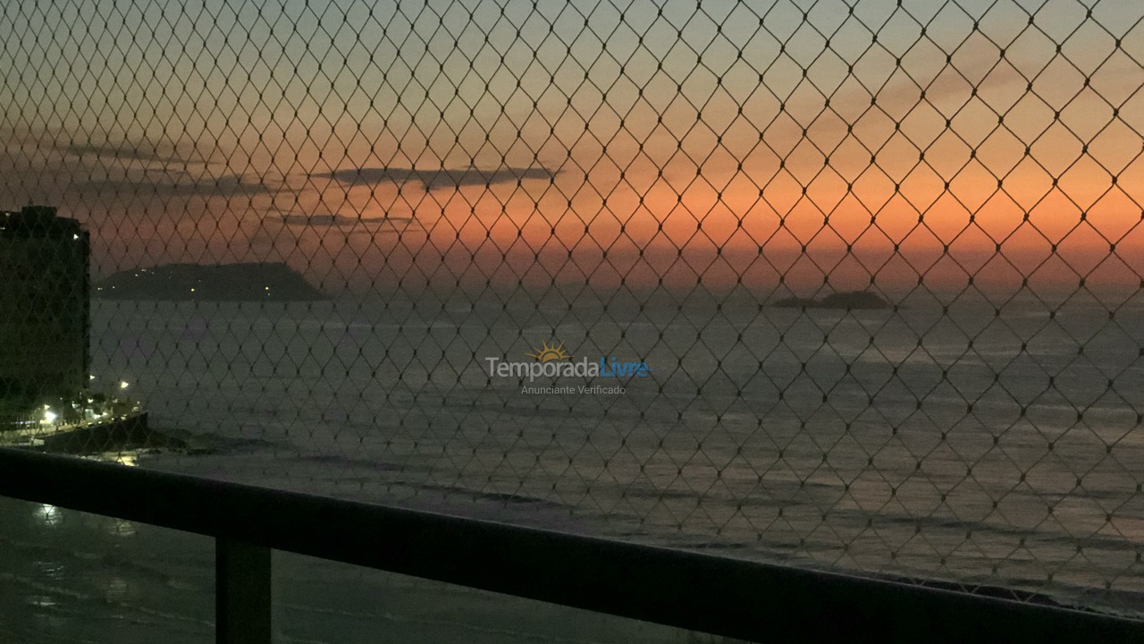 Apartment for vacation rental in Guarujá (Pitangueiras)