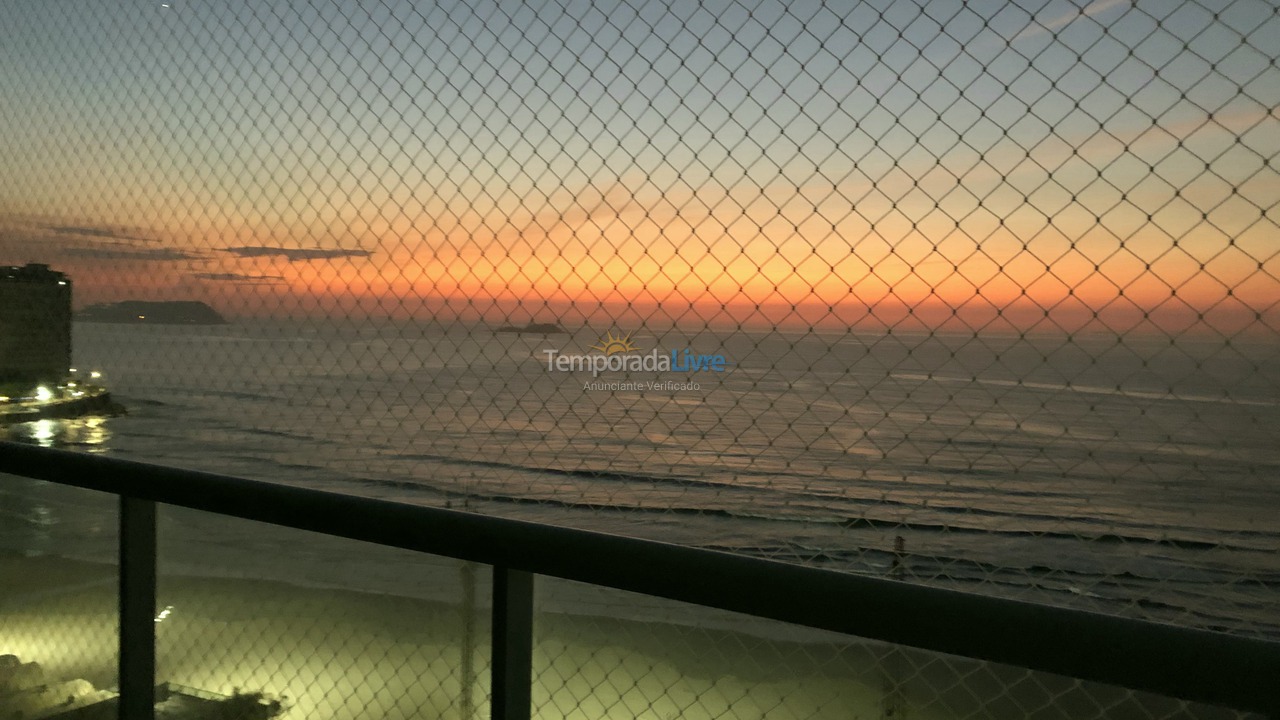 Apartment for vacation rental in Guarujá (Pitangueiras)