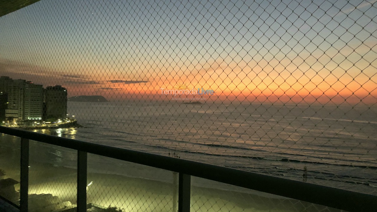 Apartment for vacation rental in Guarujá (Pitangueiras)