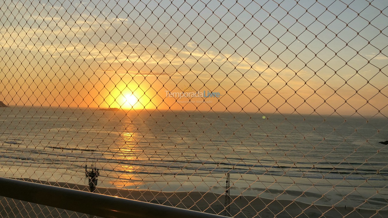 Apartment for vacation rental in Guarujá (Pitangueiras)