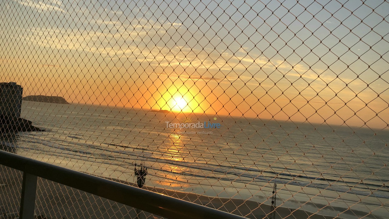 Apartment for vacation rental in Guarujá (Pitangueiras)