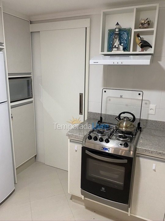 Apartamento para aluguel de temporada em Bertioga (Riviera de São Lourenço)