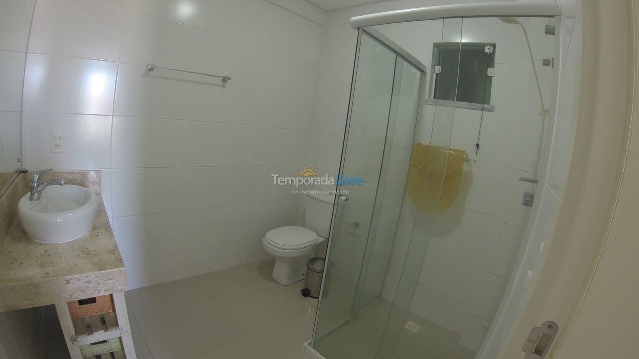 Apartamento para aluguel de temporada em Bombinhas (Praia de Bombas)