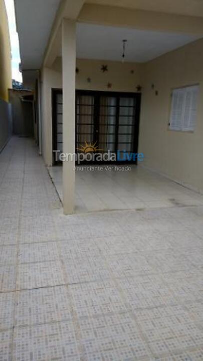 Casa para alquiler de vacaciones em Ubatuba (Praia Grande)