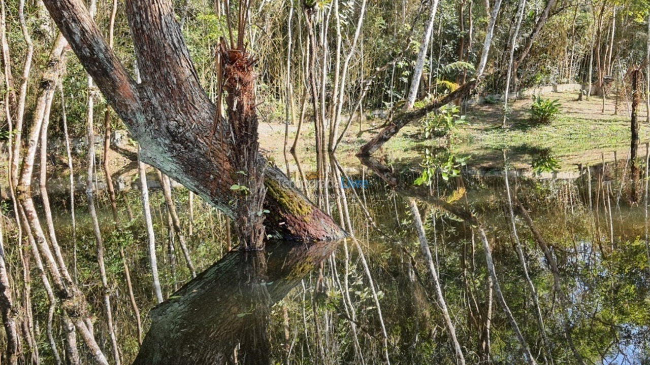 Chácara / sítio para aluguel de temporada em Suzano (Palmeiras)